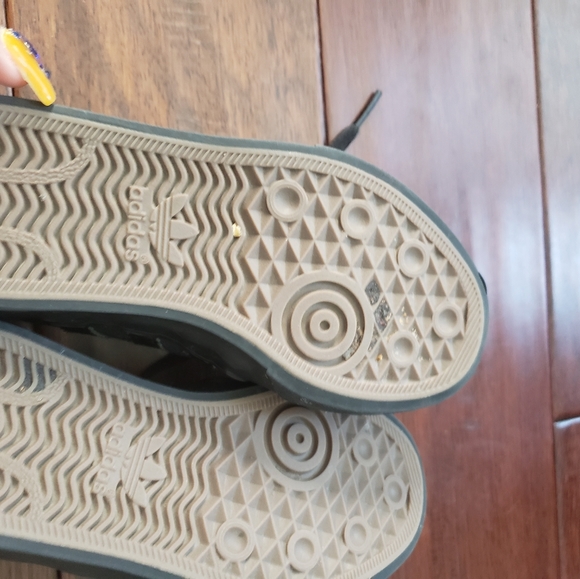 Boys Black Preowned Adidas - Picture 7 of 7